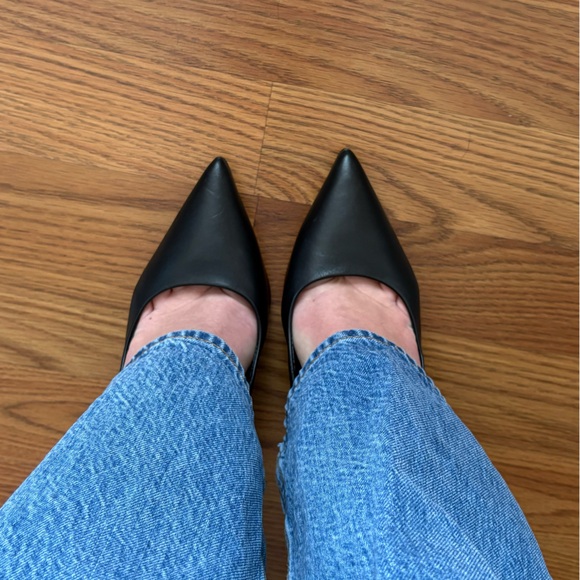 Steve Madden black leather pointed toe pumps - Picture 5 of 7